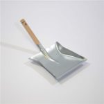 dustpan